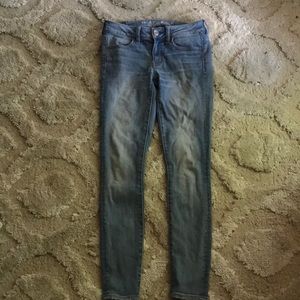 American eagle light blue denim jeans (4)(stretch)